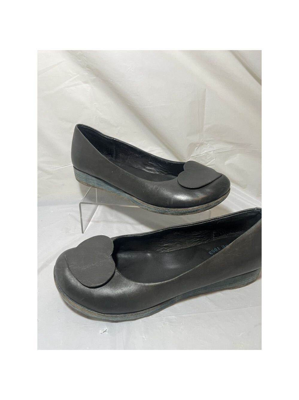 Korks by Kork-Ease Womens Cruz Leather Heart Ballet Flats Black Size 9.5/41 - Picture 6 of 15